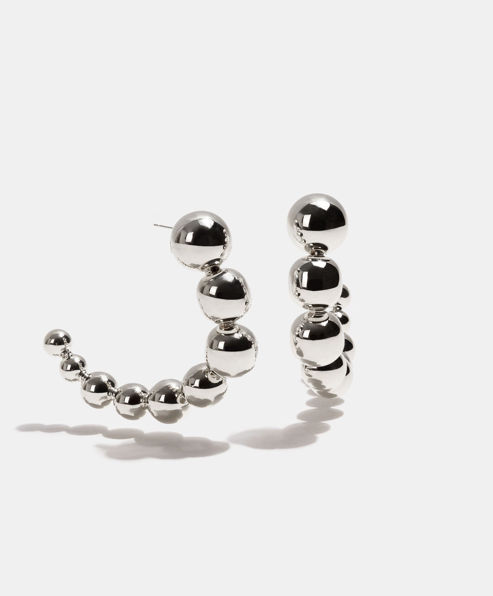 Pendientes esfera disminución media luna Universe