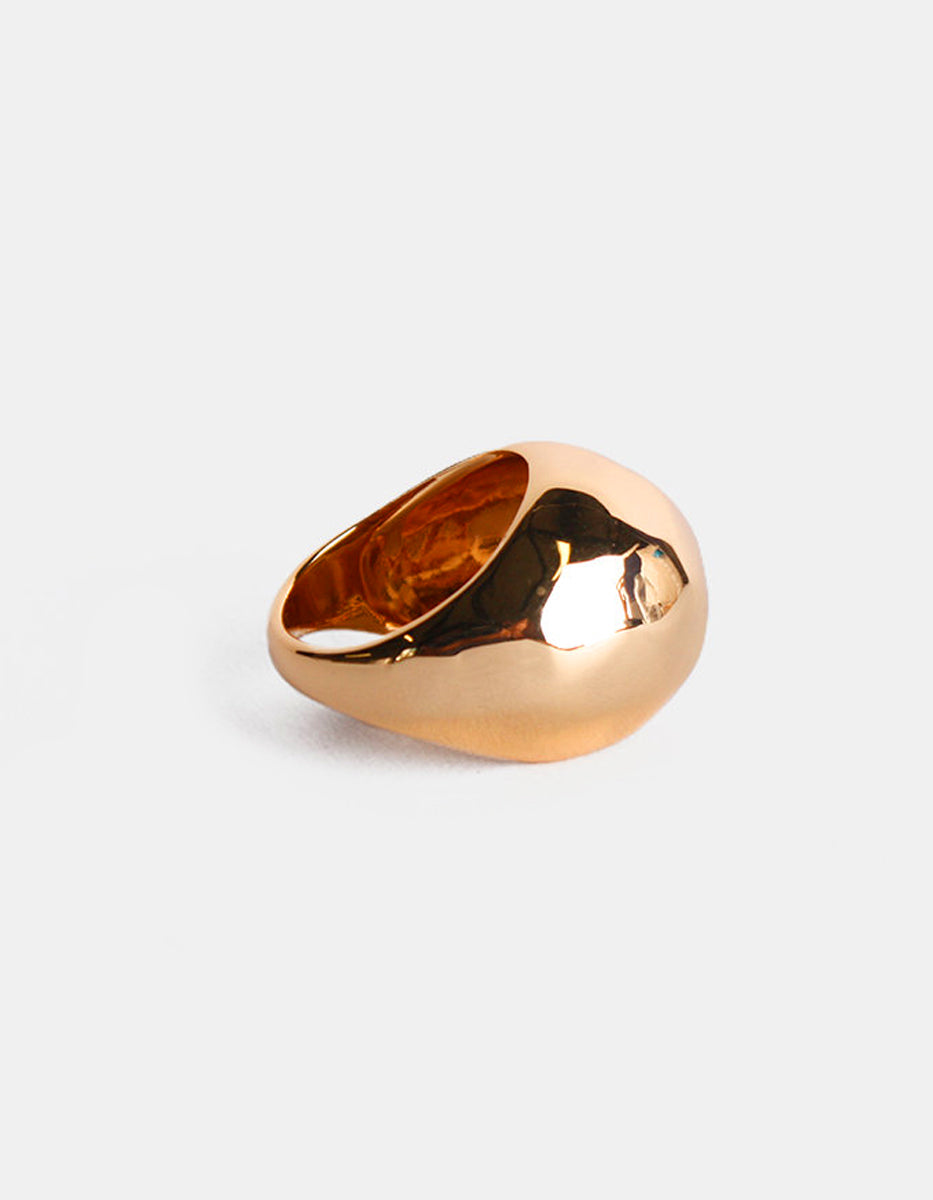 Anillo Oro Laminado 22kt Cabuchón liso Golden Chic