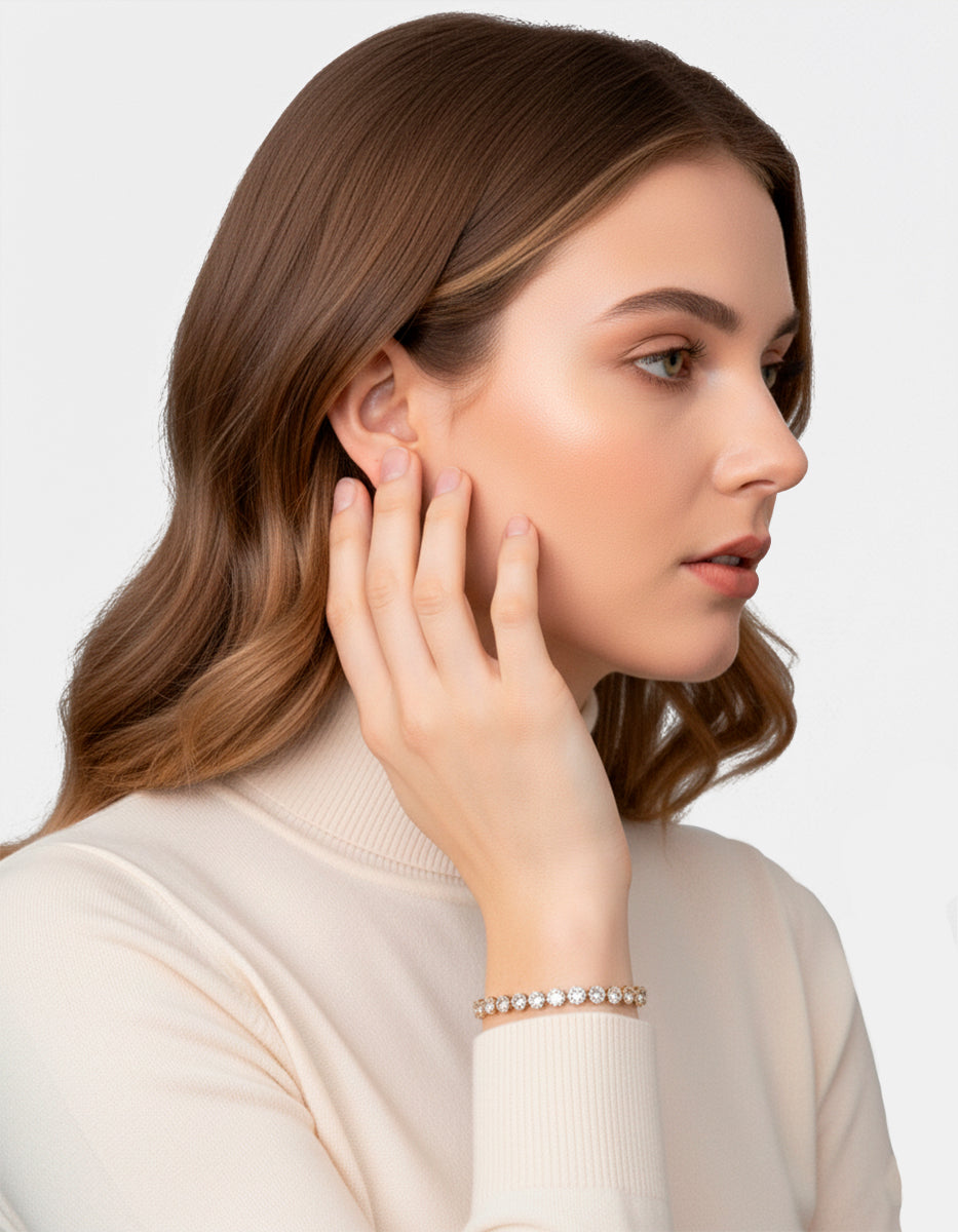 Pulsera de plata .925 con baño de oro 22kt y topacios blancos de 4 mm Festive Style