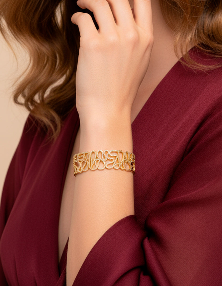 Brazalete delgado & 932 topacios blancos montados corte diamante Infinito Elite