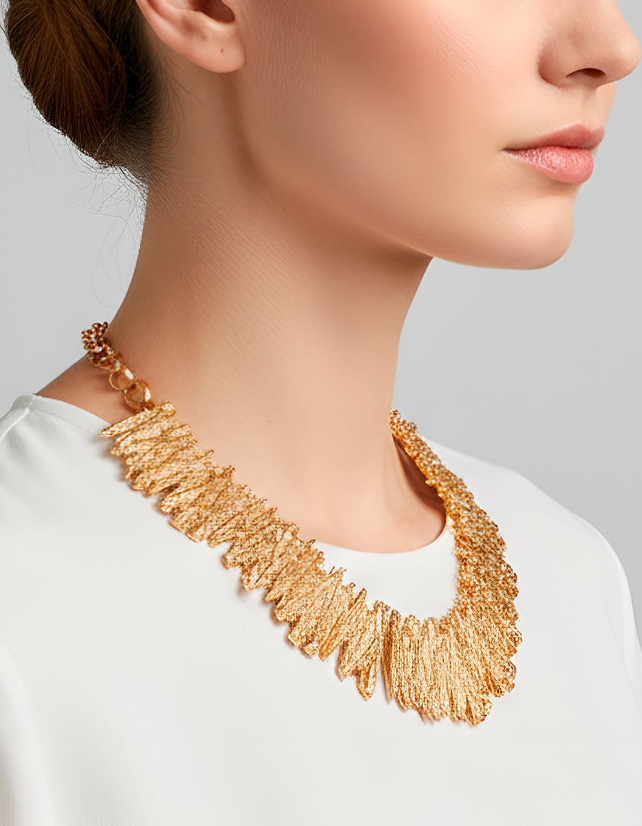 Collar Gold-filled con textura vintage Golden Chic