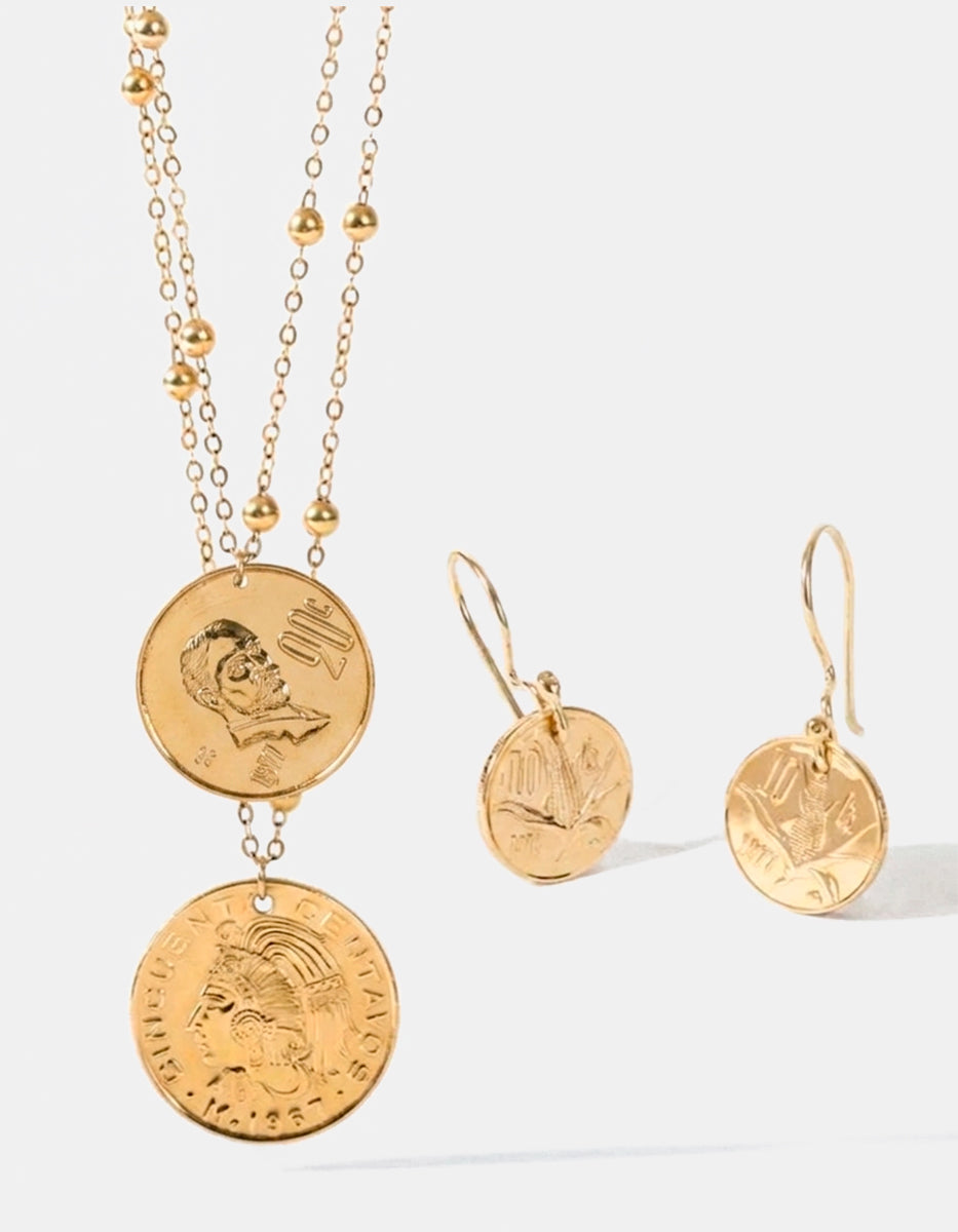 Collar y aretes con monedas