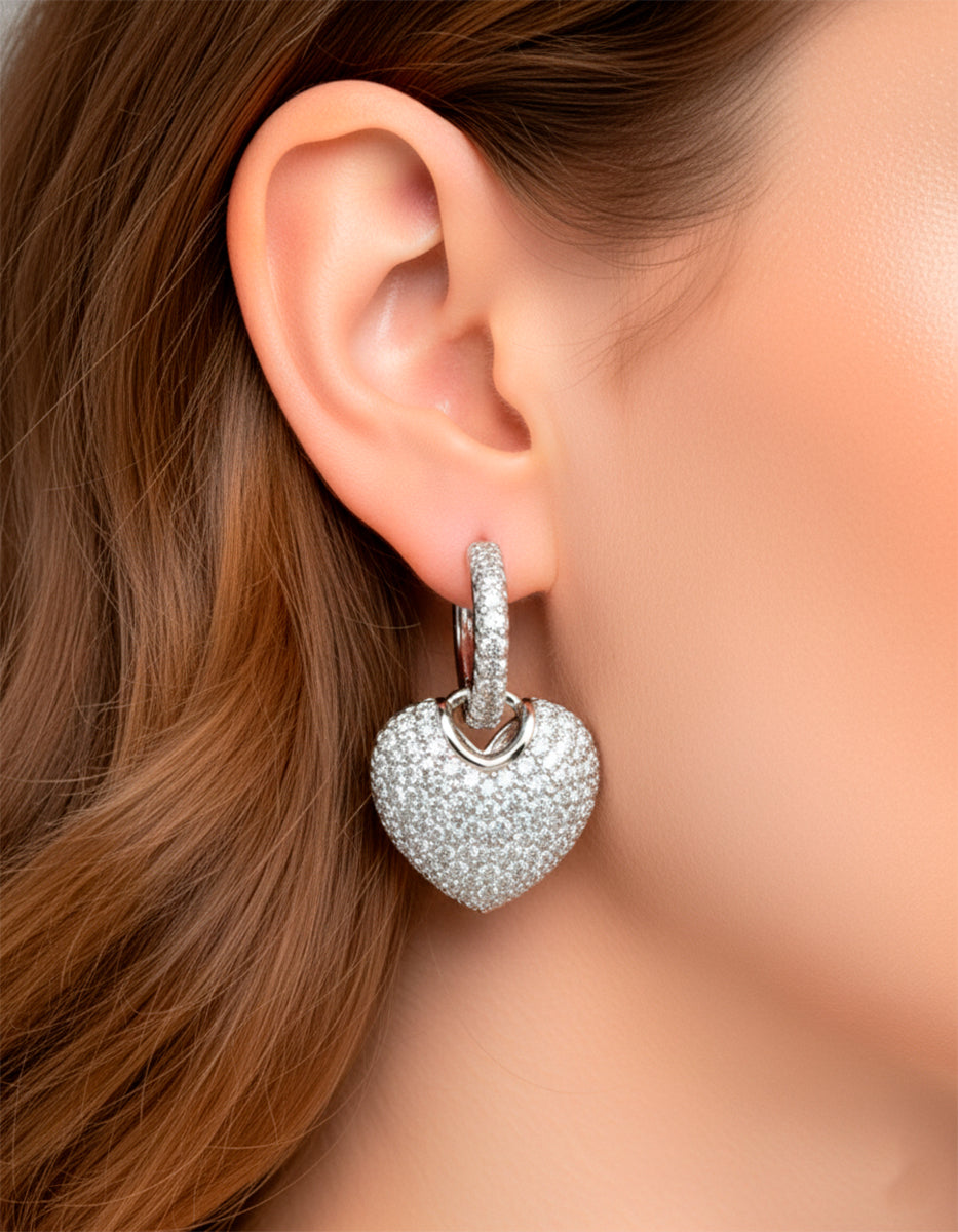 Aros en forma de corazón y topacios blancos Festive Style