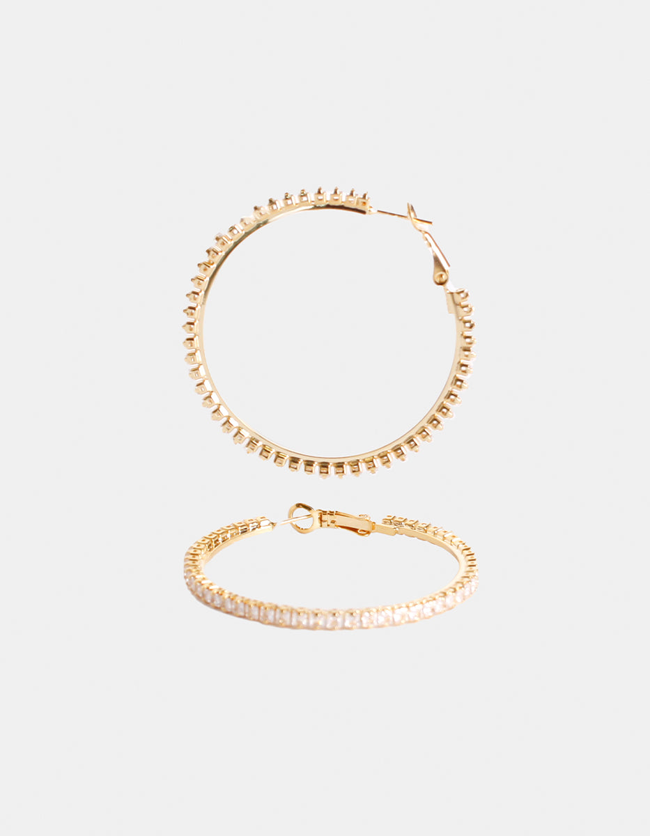 Aros con topacios blancos en forma circular Festive Style