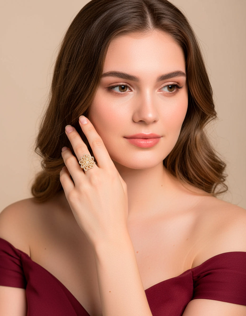 Anillo redondo con 180 topacios blancos montados corte diamante Infinito Elite