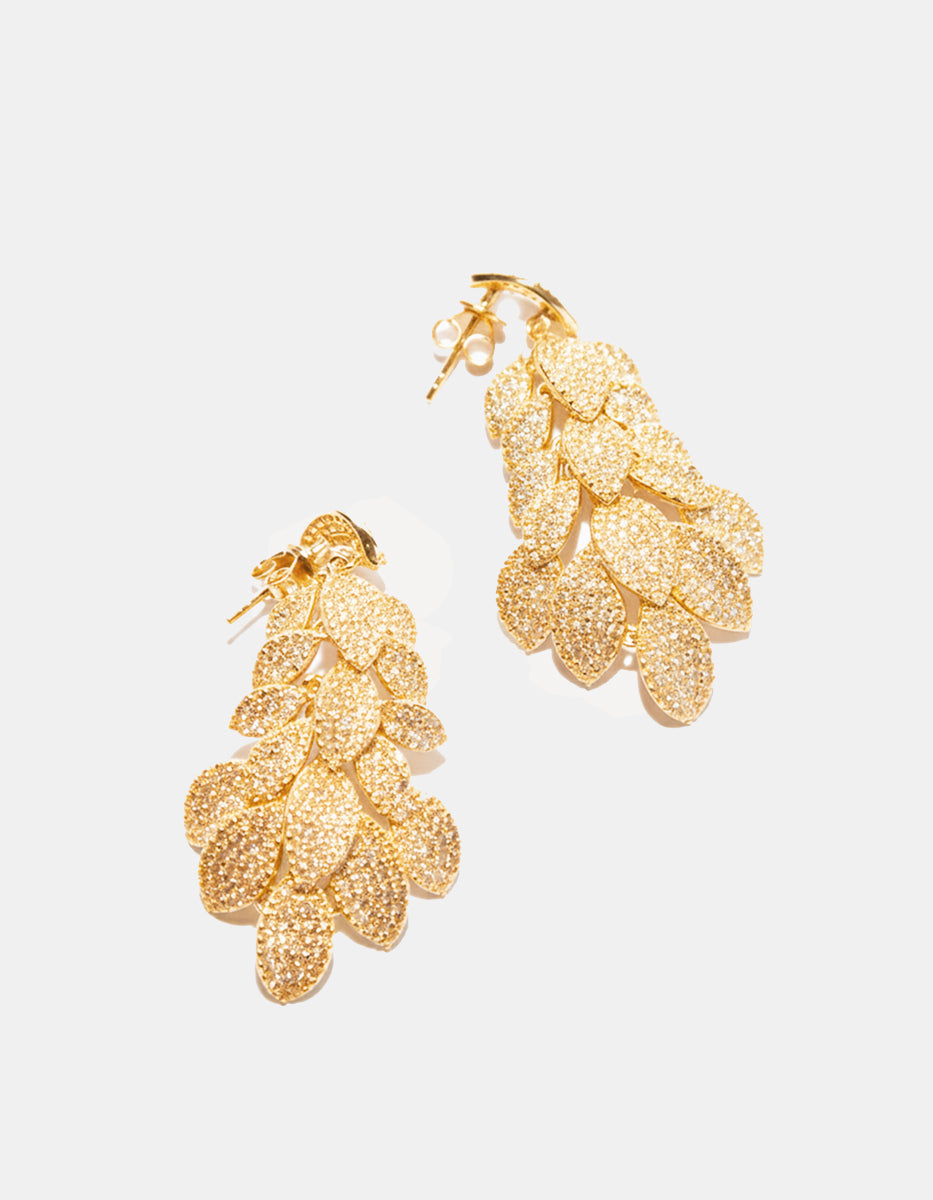 Pendientes  elegante adornada con Pavé de  circonitas blancas Puresa