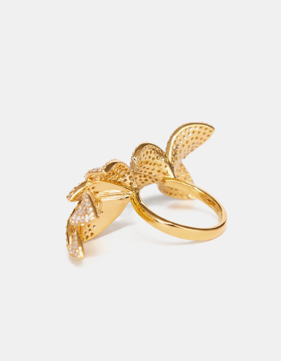 Anillo elegante adornado con pavè de  circonitas blancas Puresa