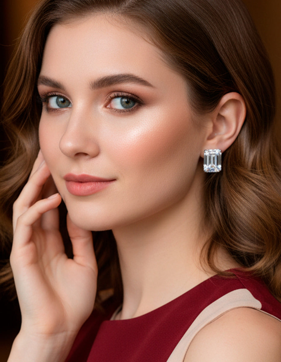 Pendientes en Plata 925 bañados en Rodio Blanco con Topacios Blancos Sublime