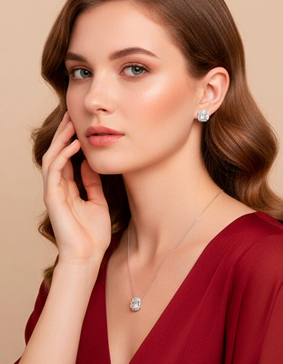 Set de Collar y Pendientes en Plata 925 bañados en Rodio Blanco con Topacios Blancos