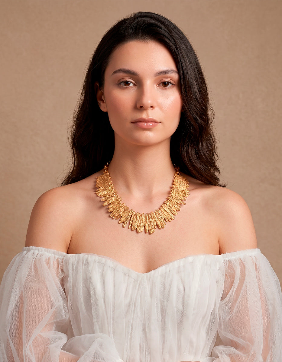 Collar Gold-filled con textura vintage Golden Chic
