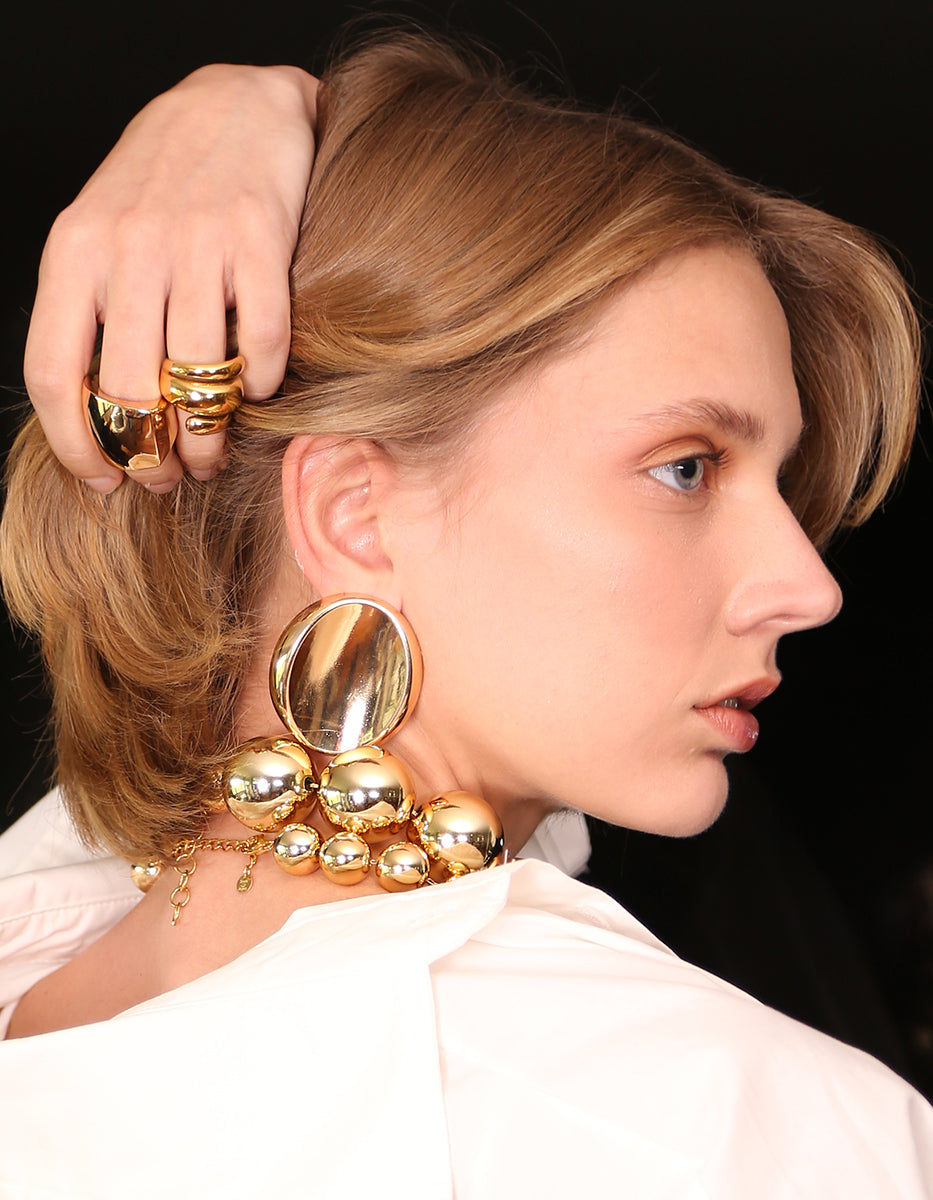 Pendientes Oro laminado mate ovalado cóncavo Golden Chic